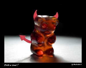 Trick_or_treat_by_Murderdoll17.jpg, 9,3kB